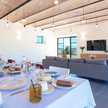 Villa La Buona Maniera 10, Emma *